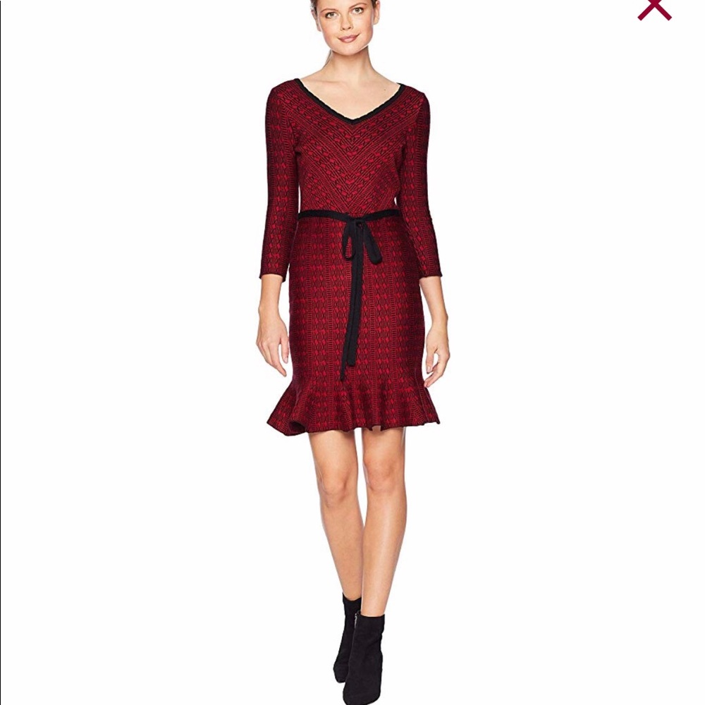 Gabby Skye dress Brand NWT 🌟